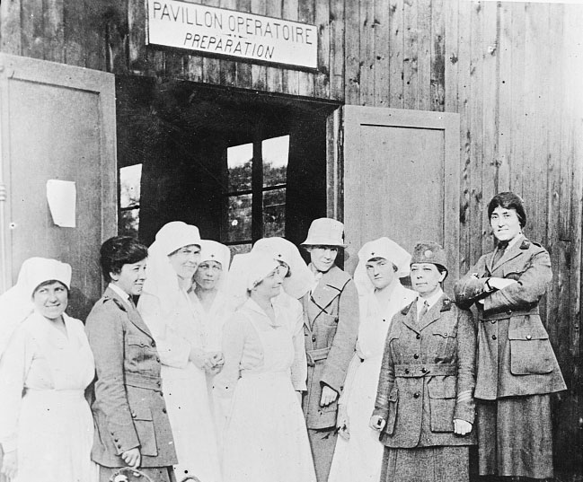 Staff of Women's Overseas Hospital