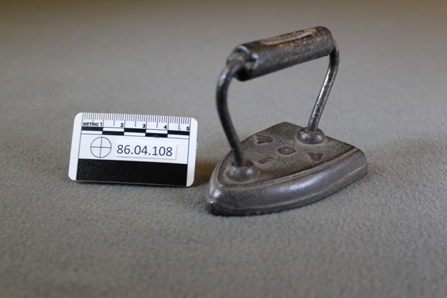 Small iron